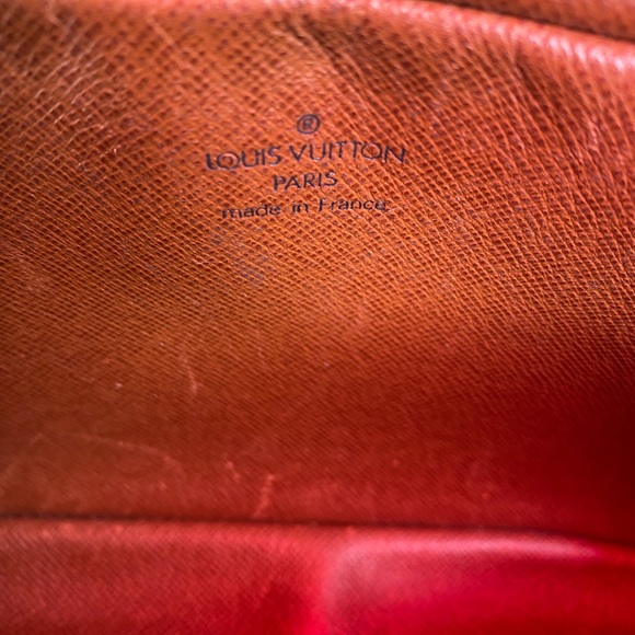 Louis Vuitton Monogram Pochette Marley Bandouliere - Picture 11 of 16